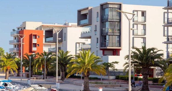 Les étapes clés et les critères à prendre en compte pour investir dans l'immobilier en PACA